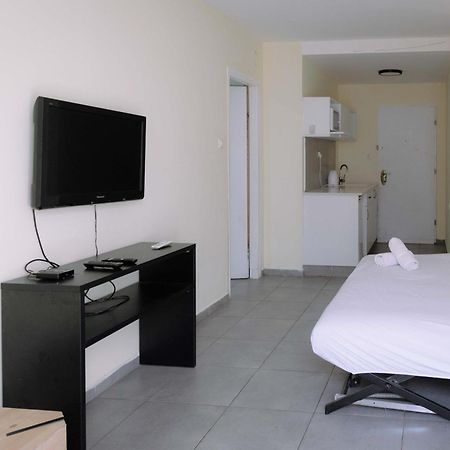 Rich Luxury Suites Eilat Buitenkant foto