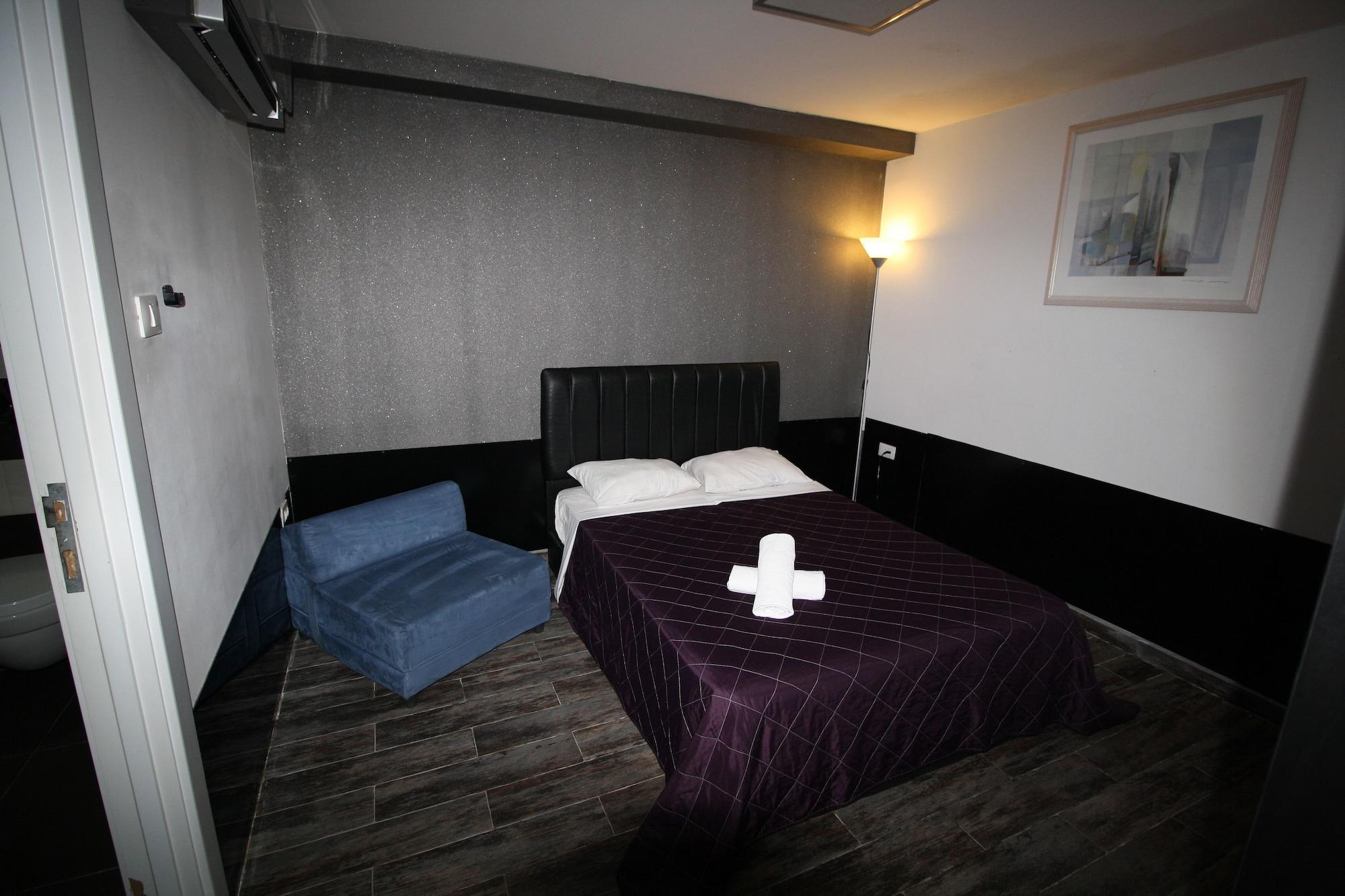 Rich Luxury Suites Eilat Buitenkant foto