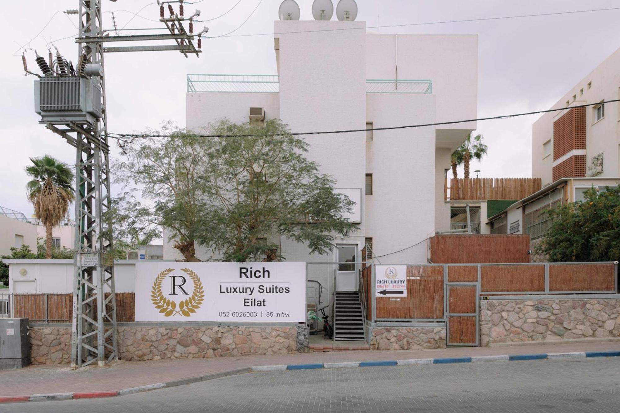 Rich Luxury Suites Eilat Buitenkant foto